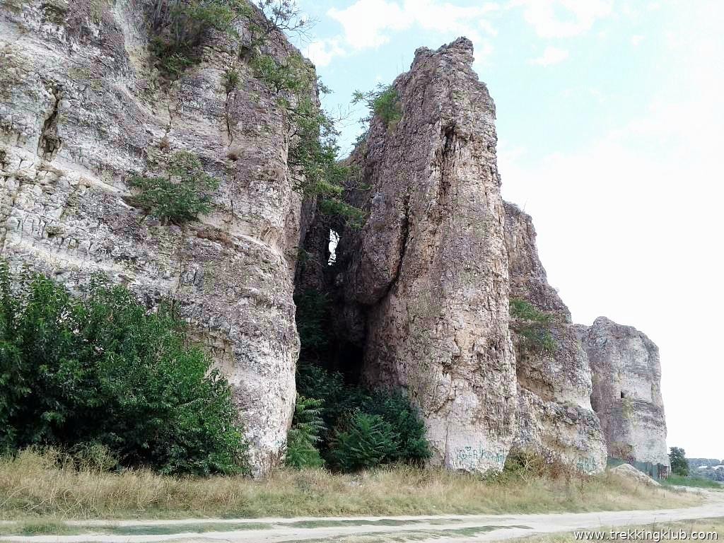 Pestera din Canaraua Cetatii - Harsova