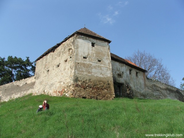 Cetatea taraneasca Jimbor