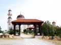 Poarta de intrare Sfantul Ioan Casian manastire biserica