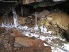 Stalagmite de gheata Cascada Paraului Saritor